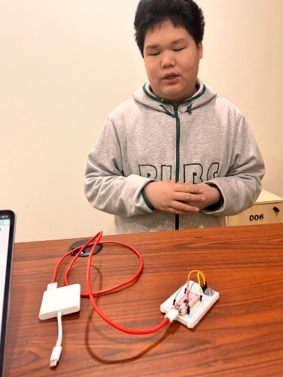 High schooler Alex builds bird song analysis AI model